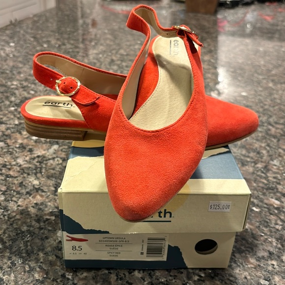 New Earth shoes - Picture 6 of 7